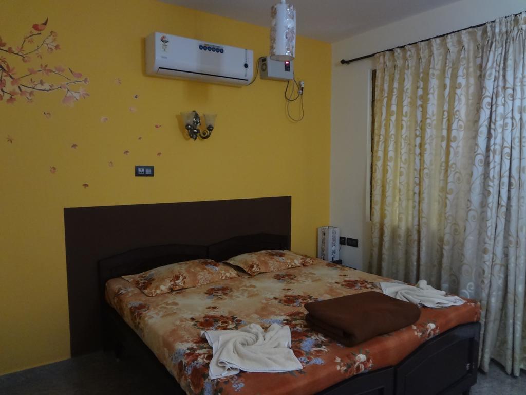 Aurita Holiday Homes Candolim Exterior foto